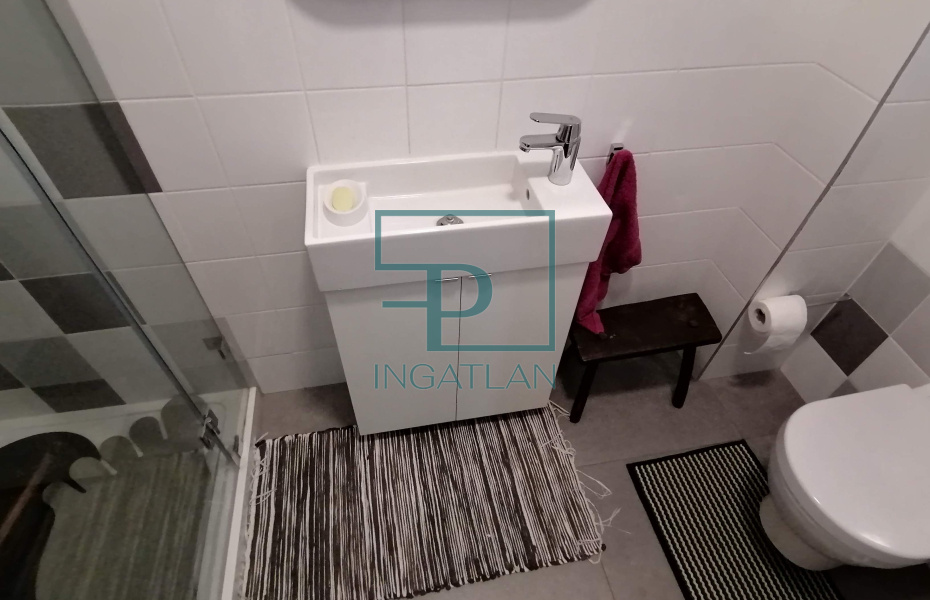 V. kerület, Veres Pálné utca