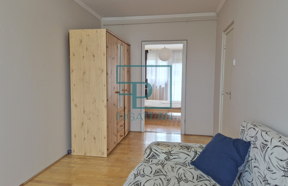 XVI. kerület, Orsika Tér